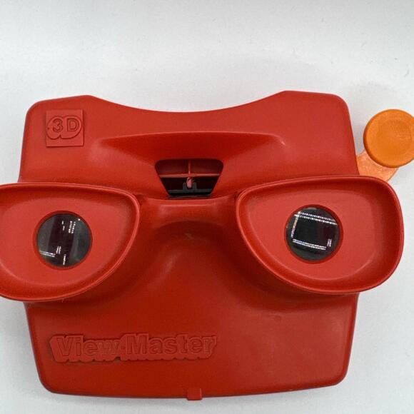 Vintage View-Master Lot 2 - 3D Viewers Red & Blue + 16 Reels Barbie Flintstones - Picture 4 of 15